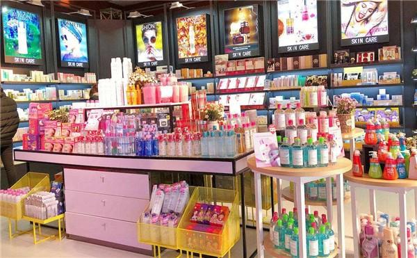 橙小橙化妝品店加盟 開(kāi)啟您的美麗事業(yè)新篇章